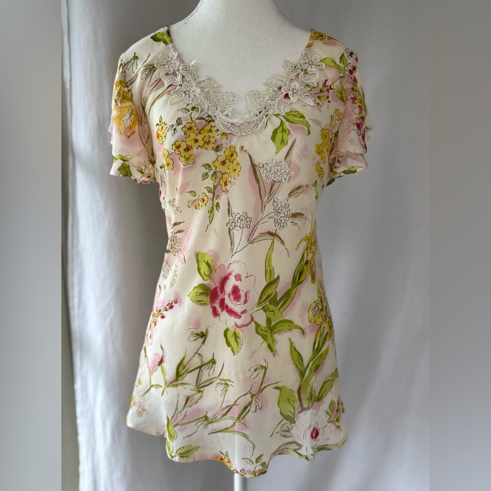Sheet Floral Elegance Blouse - image 1